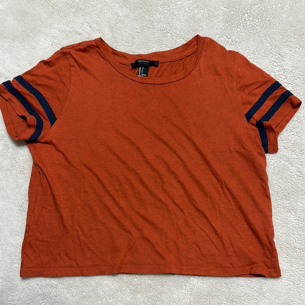 Forever 21 tshirt